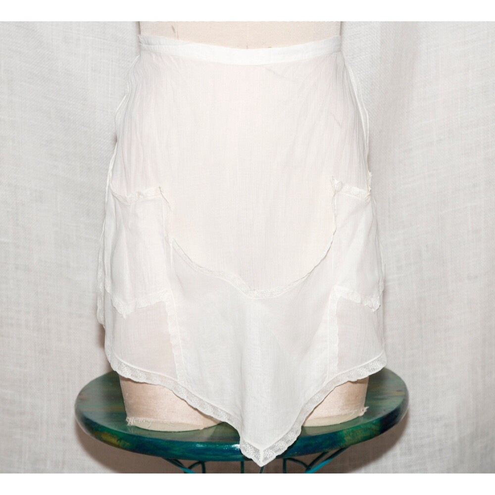 Vintage 1940s Handmade Delicate White Half-Apron with Pockets